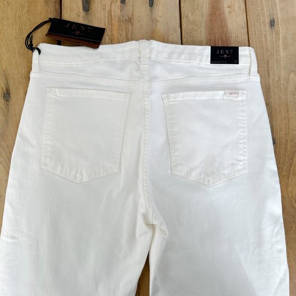 7 For All Mankind NWT White Jeans Slim Bootcut Size 10 Jen7 - Picture 2 of 7